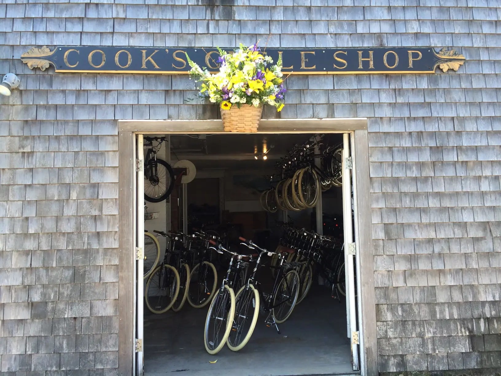 Cook's Cycles Nantucket bike rental storefront.